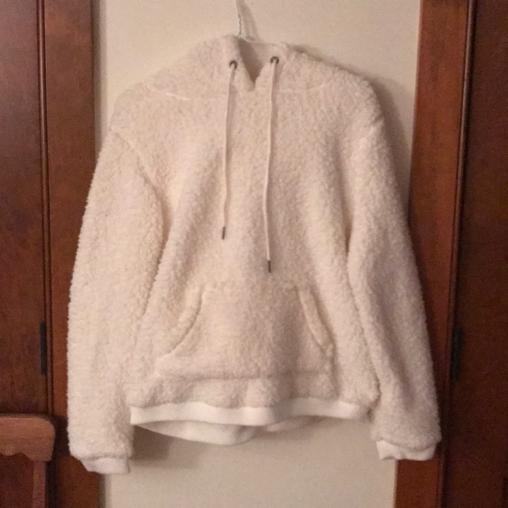 love tree white fluffy hoodie